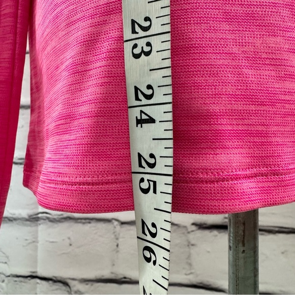 UNDER ARMOUR Hoodie Florescent Pink Loose Heat Gear VNeck Long Sleeve At… - Picture 8 of 11